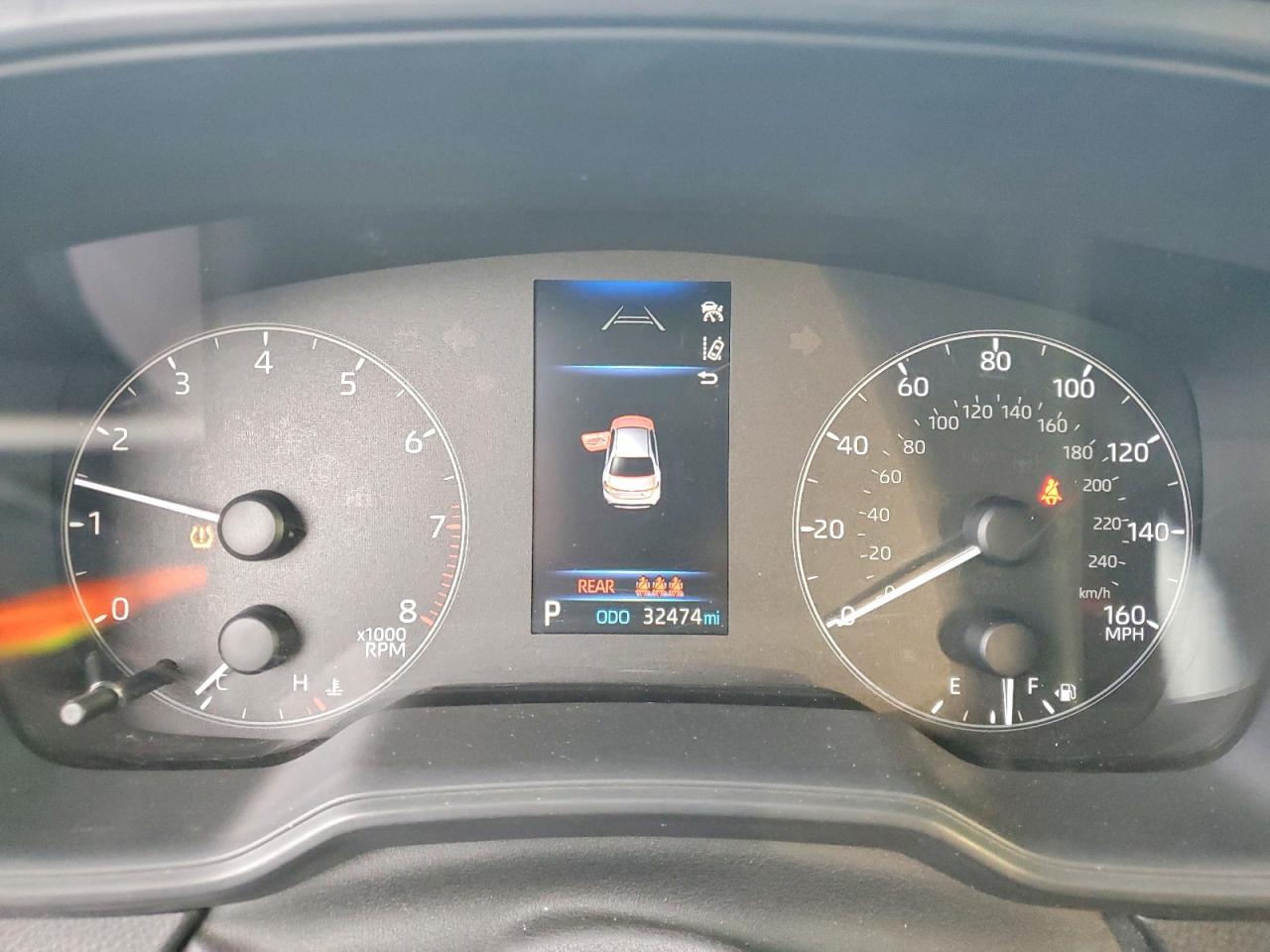 2024 TOYOTA COROLLA LE photo 9