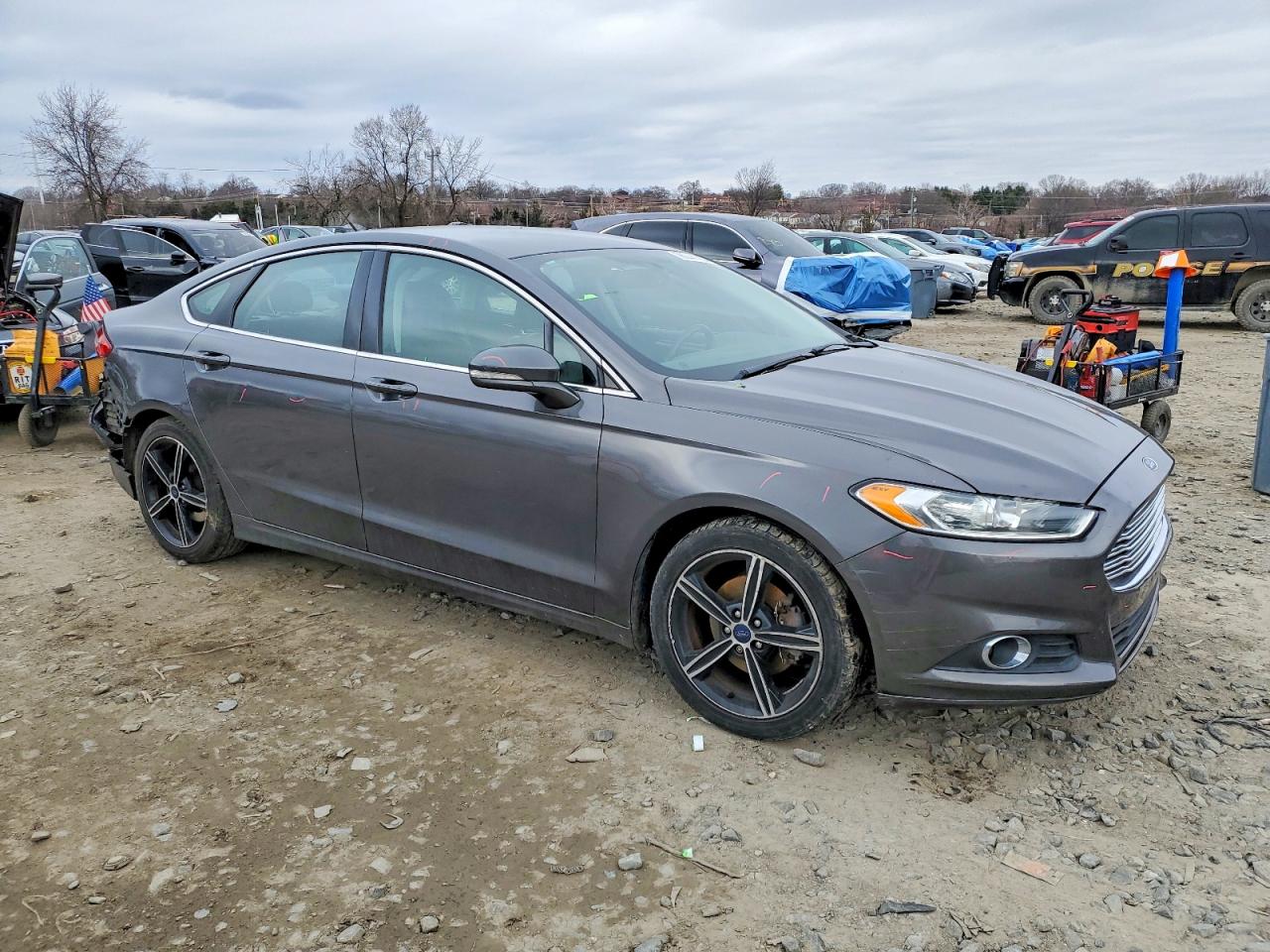 2015 FORD FUSION photo 4