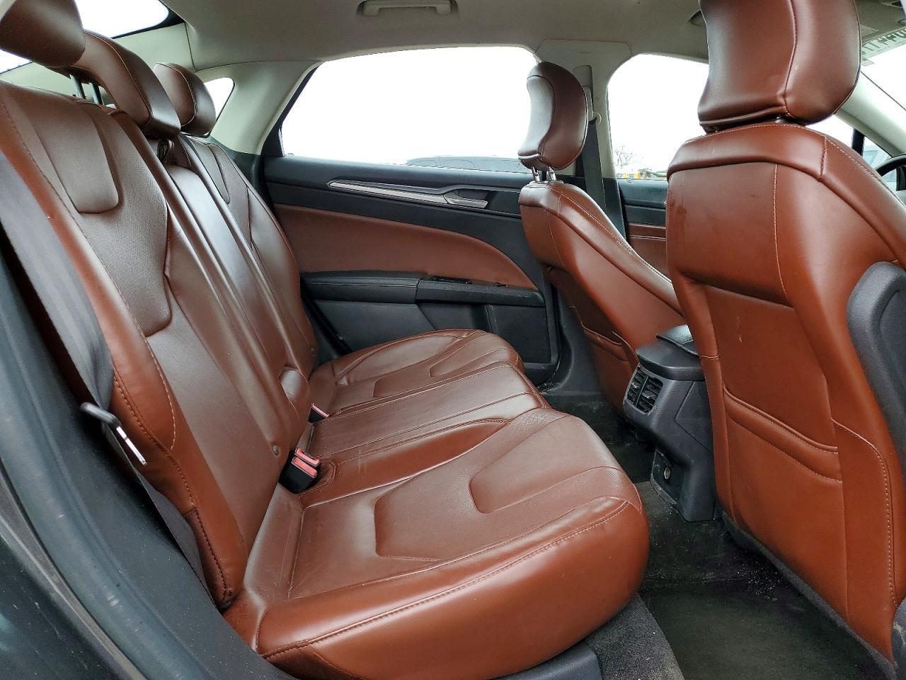 2015 FORD FUSION photo 10
