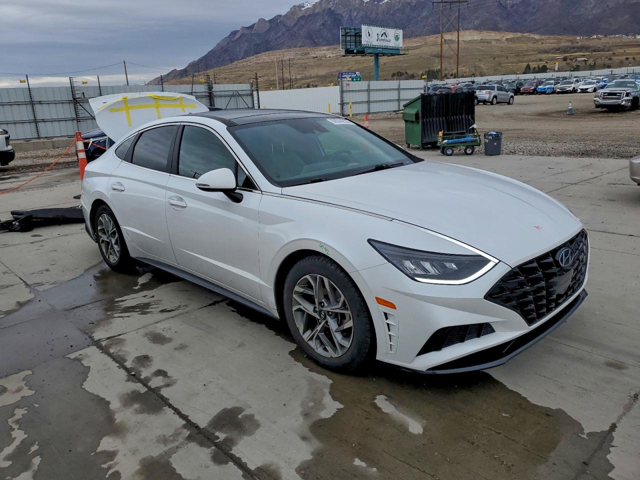 2020 HYUNDAI SONATA SEL photo 4