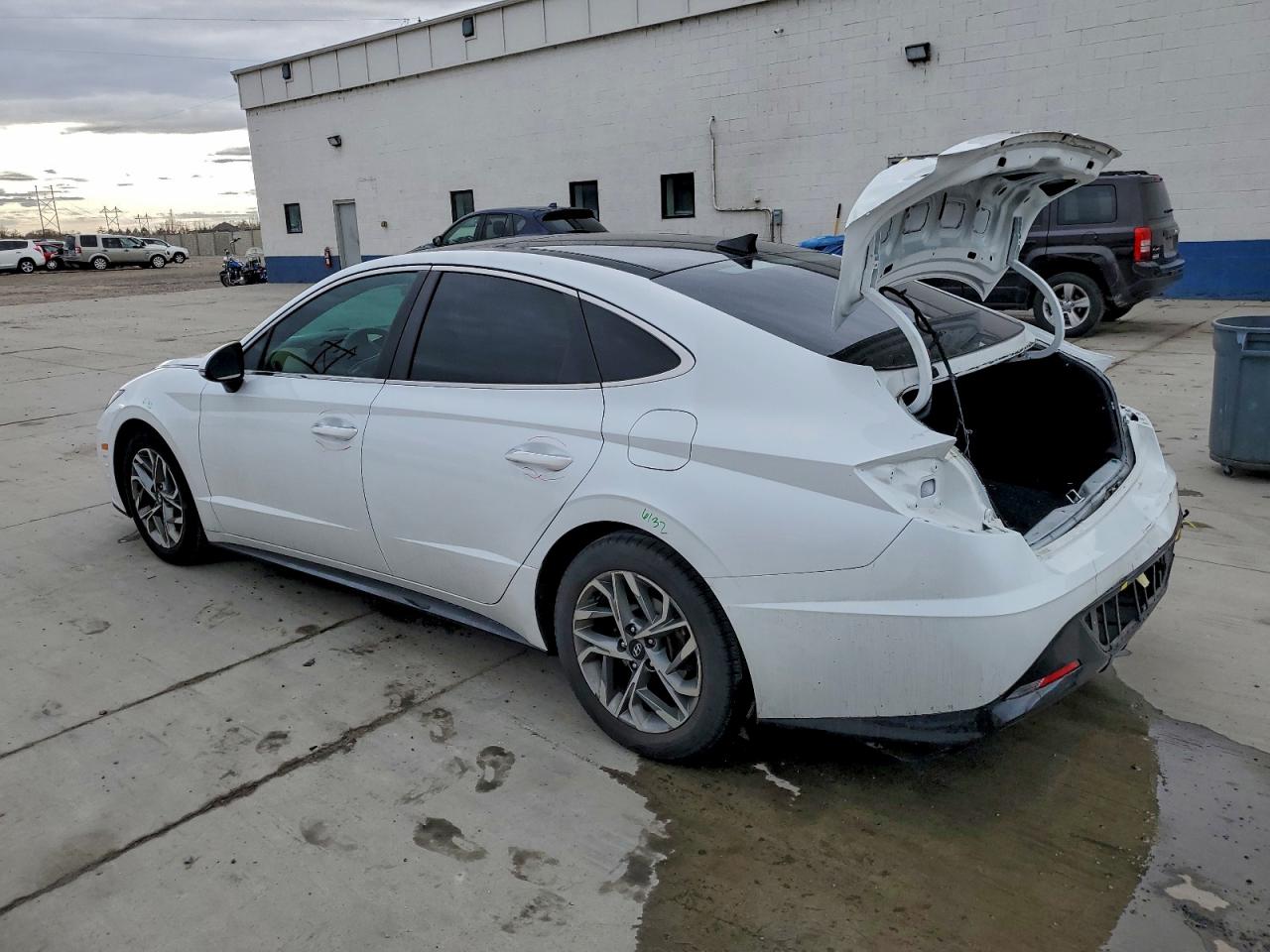 2020 HYUNDAI SONATA SEL photo 2