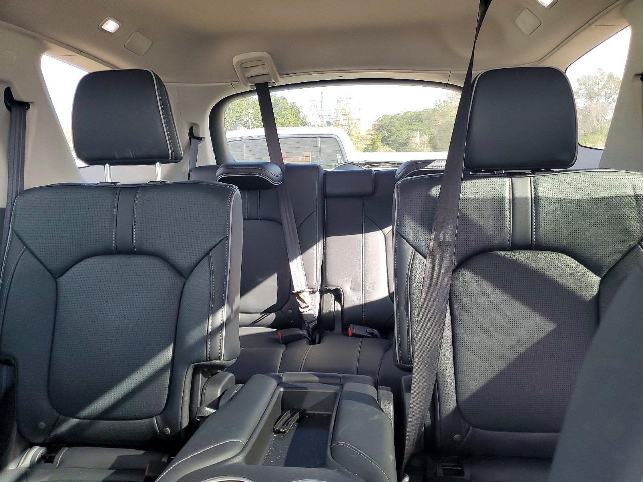 2025 HONDA PILOT ELITE photo 10