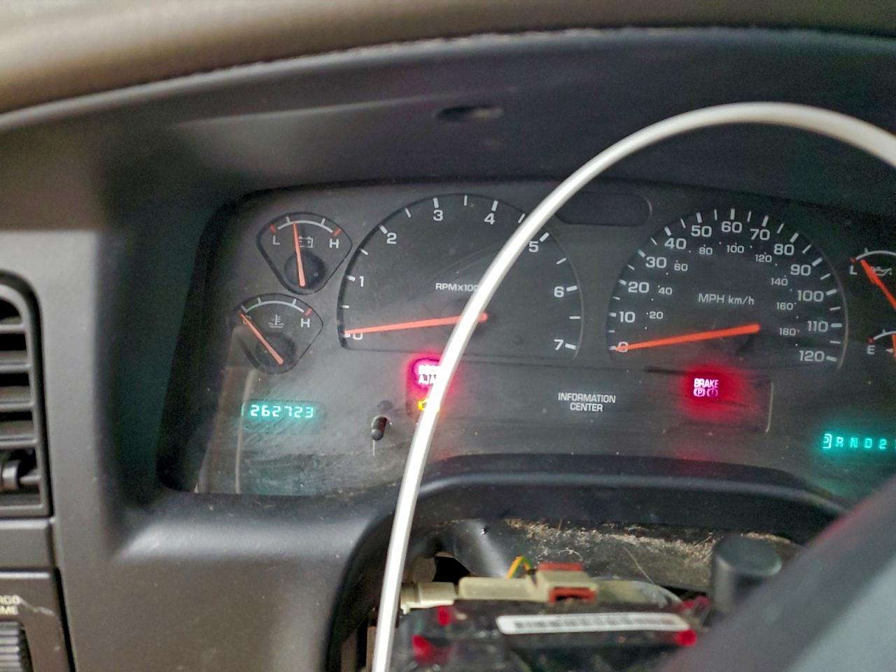 2004 DODGE DAKOTA QUAD SLT photo 9