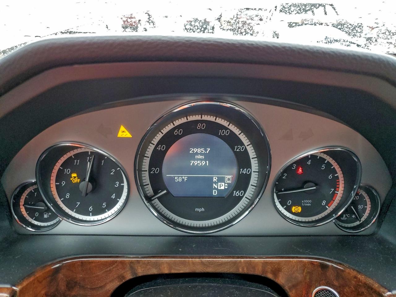 2010 MERCEDES-BENZ E 350 photo 9