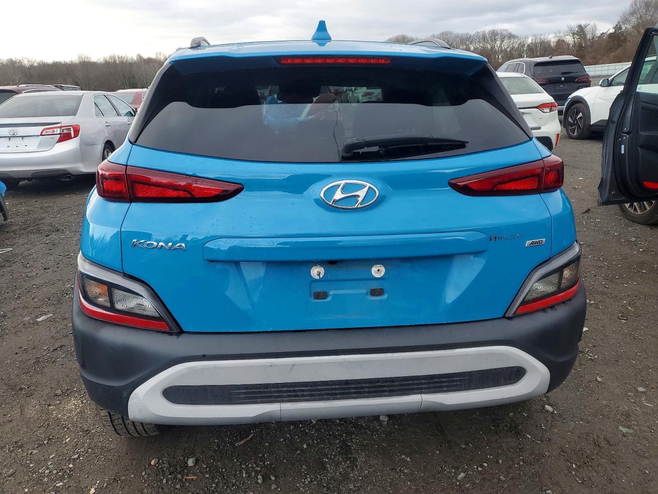 2022 HYUNDAI KONA SEL photo 11