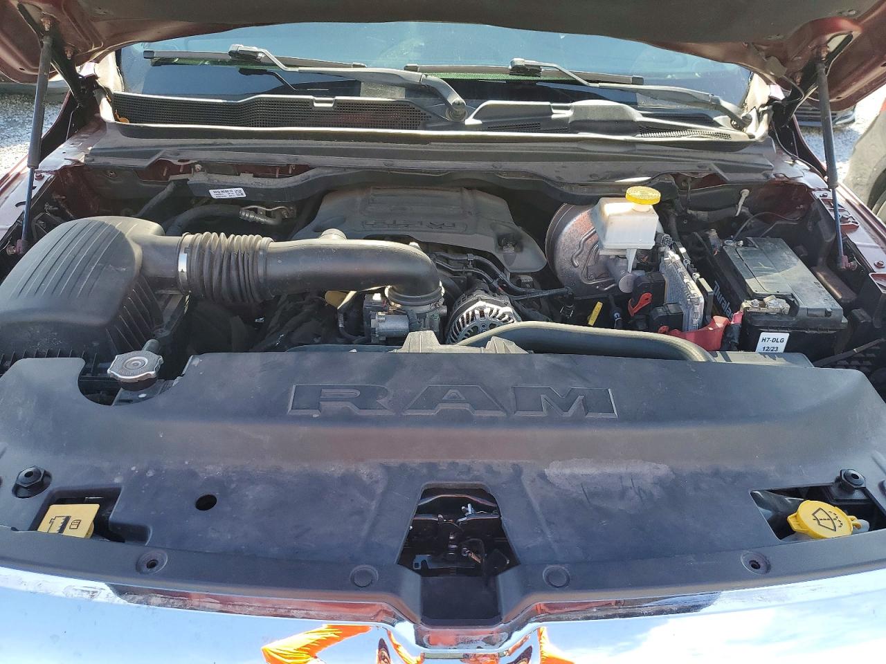 2019 RAM 1500 LARAMIE photo 11