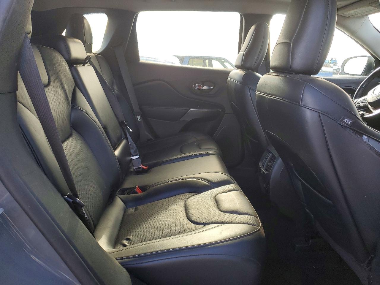 2021 JEEP CHEROKEE LIMITED photo 11
