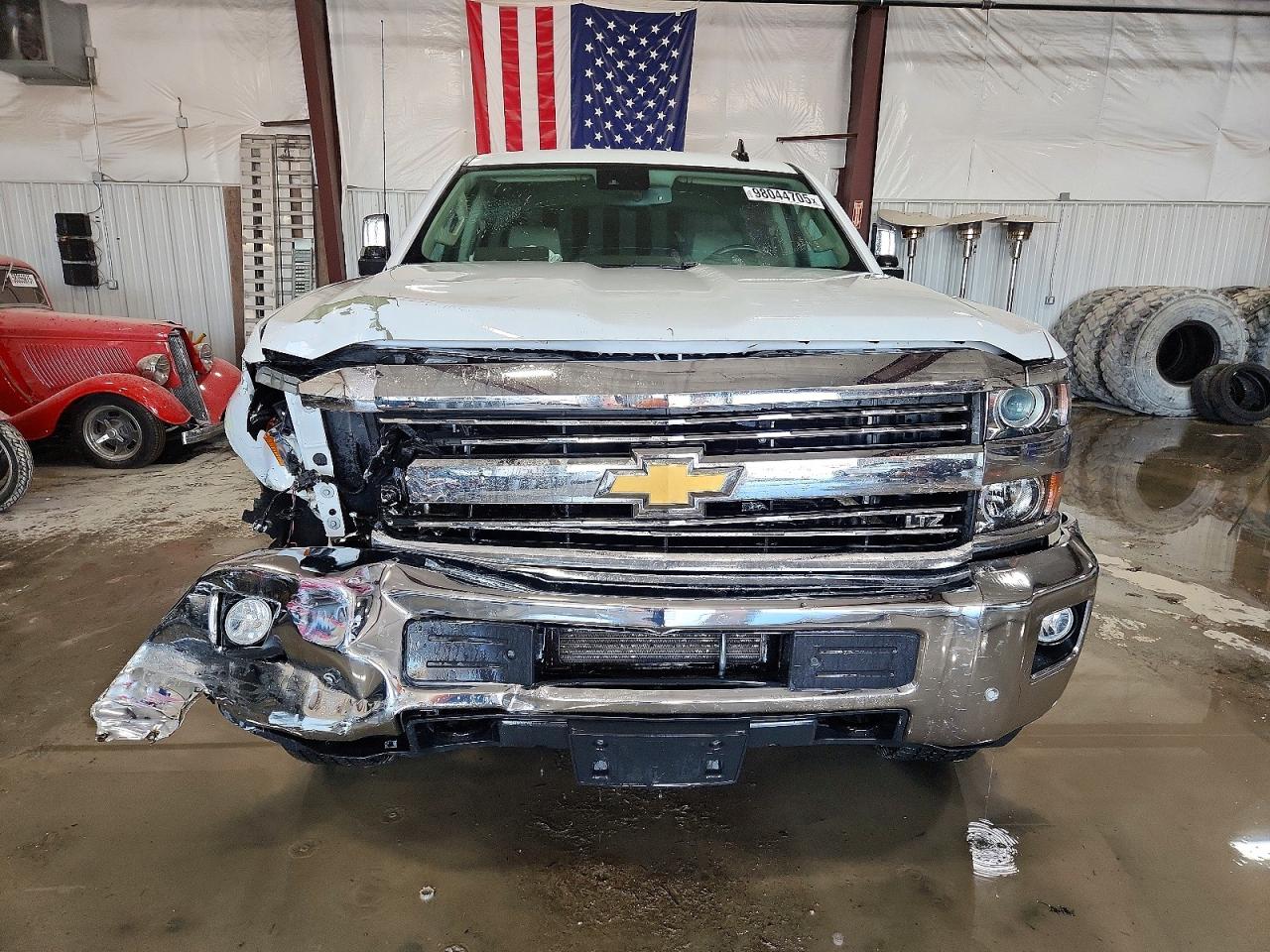2016 CHEVROLET SILVERADO K2500 HEAVY DUTY LTZ photo 5