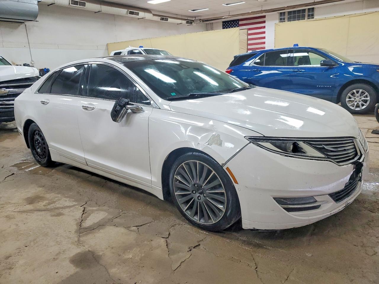 2016 LINCOLN MKZ photo 4