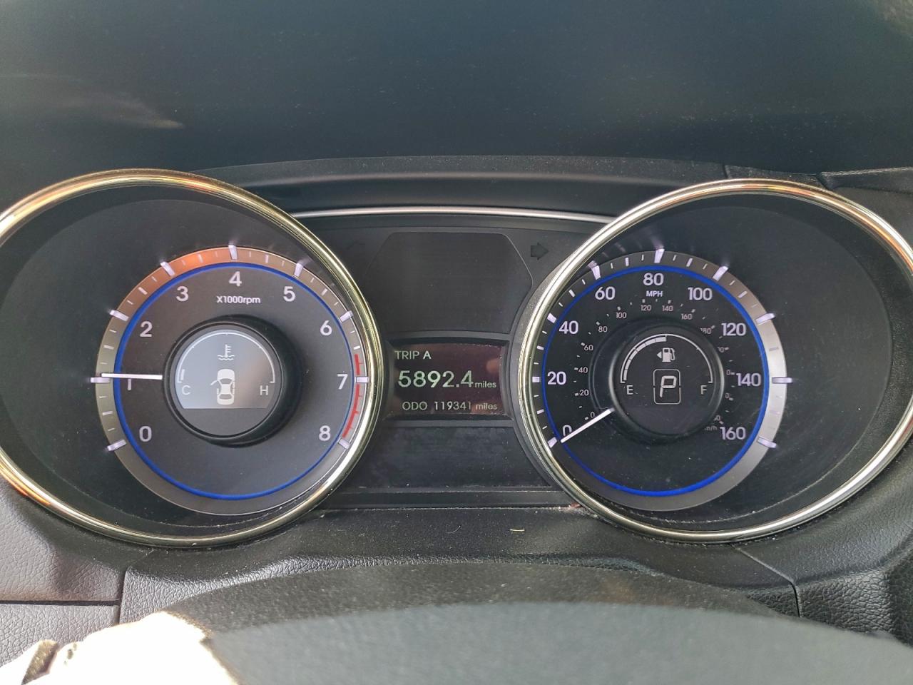 2012 HYUNDAI SONATA GLS photo 9