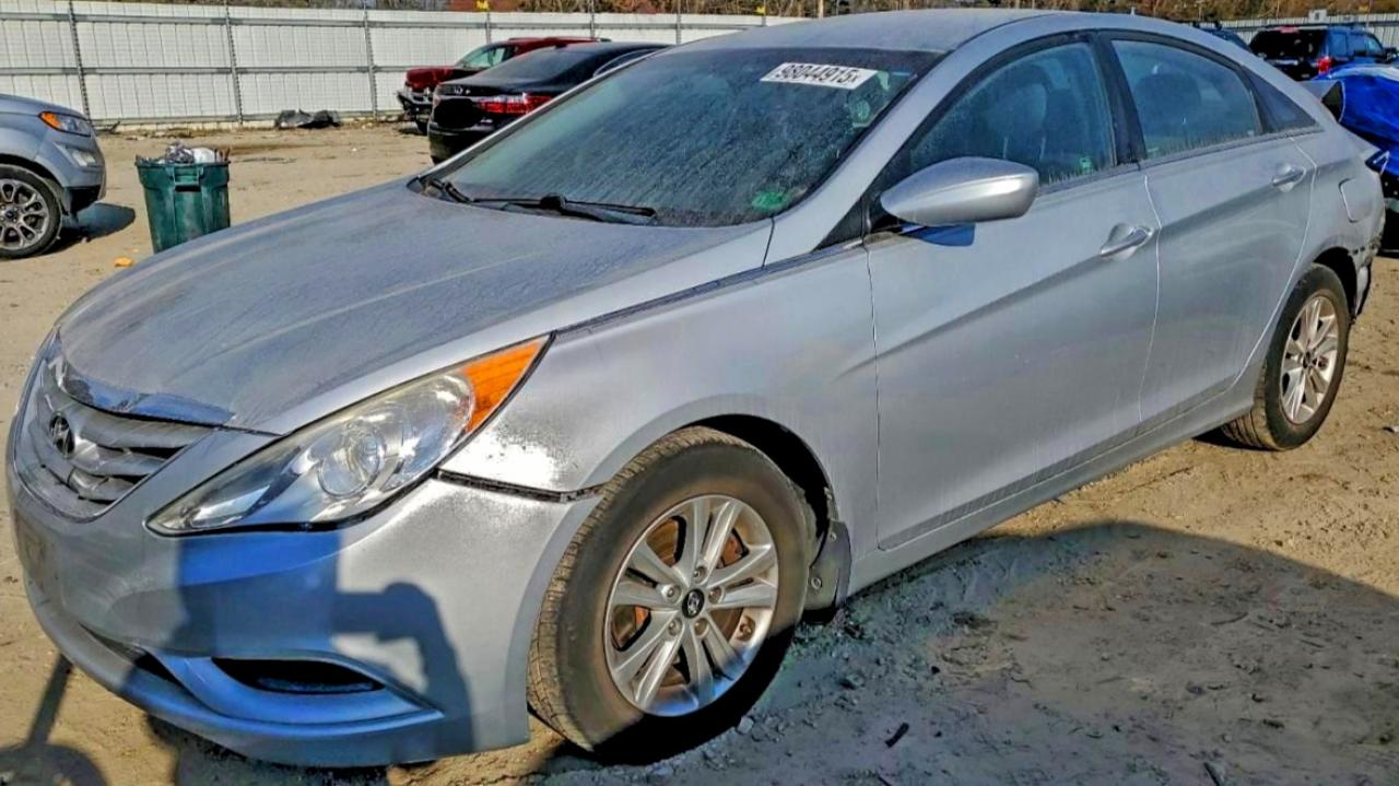 2012 HYUNDAI SONATA