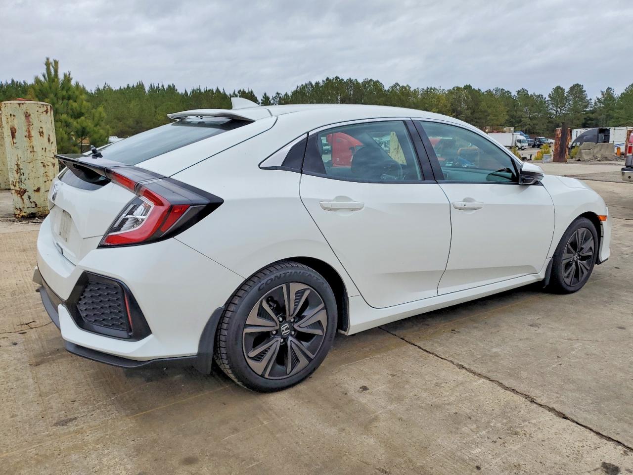 2017 HONDA CIVIC EX photo 3