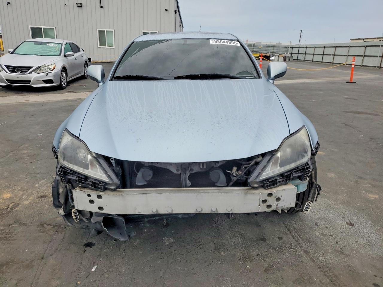 2006 LEXUS IS 250 photo 5
