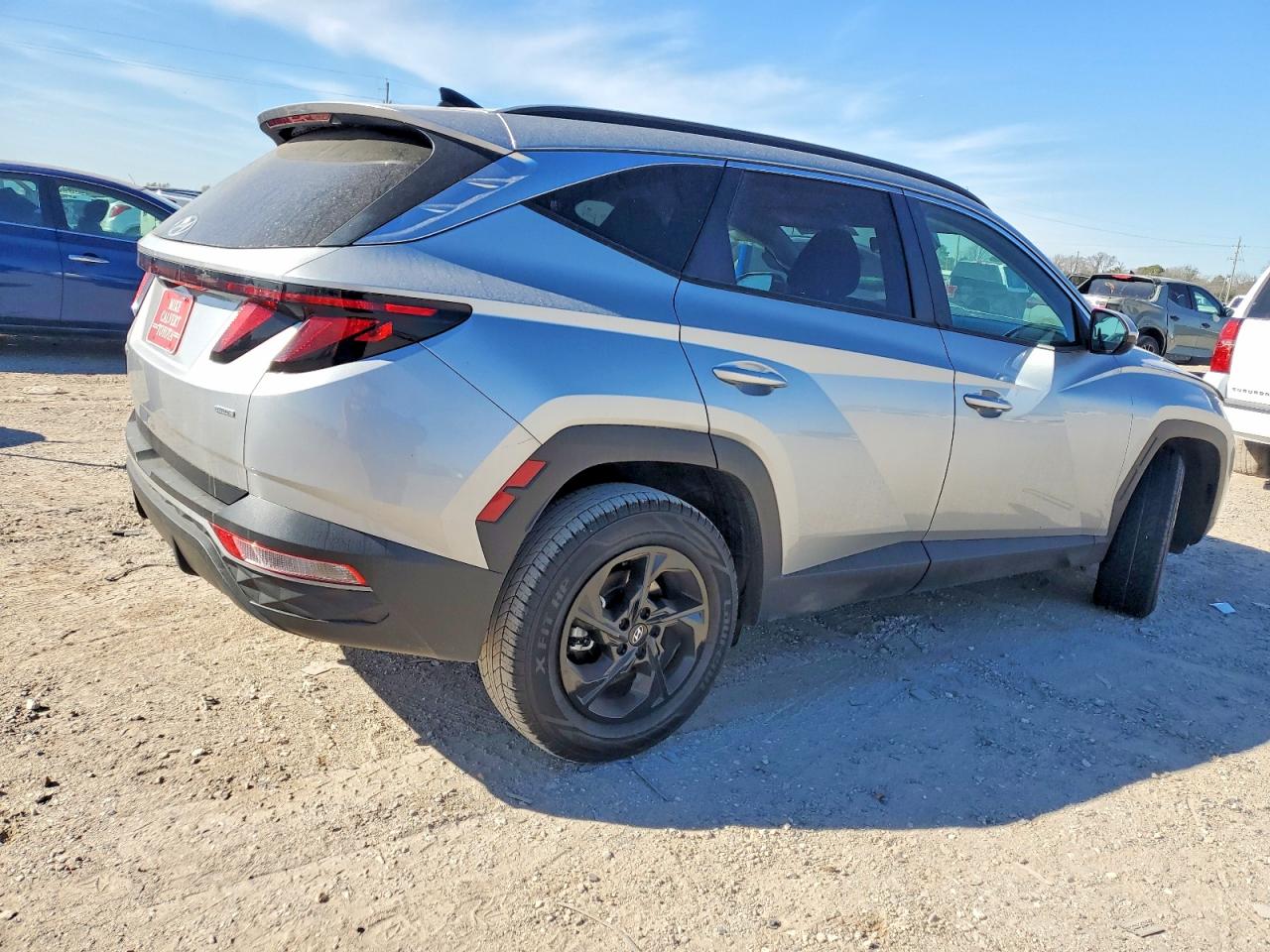 2024 HYUNDAI TUCSON SEL photo 3