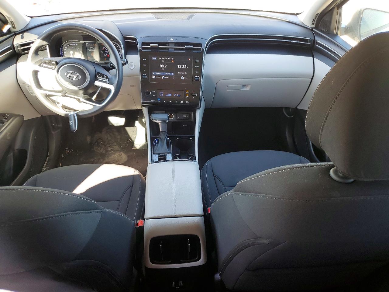 2024 HYUNDAI TUCSON SEL photo 8