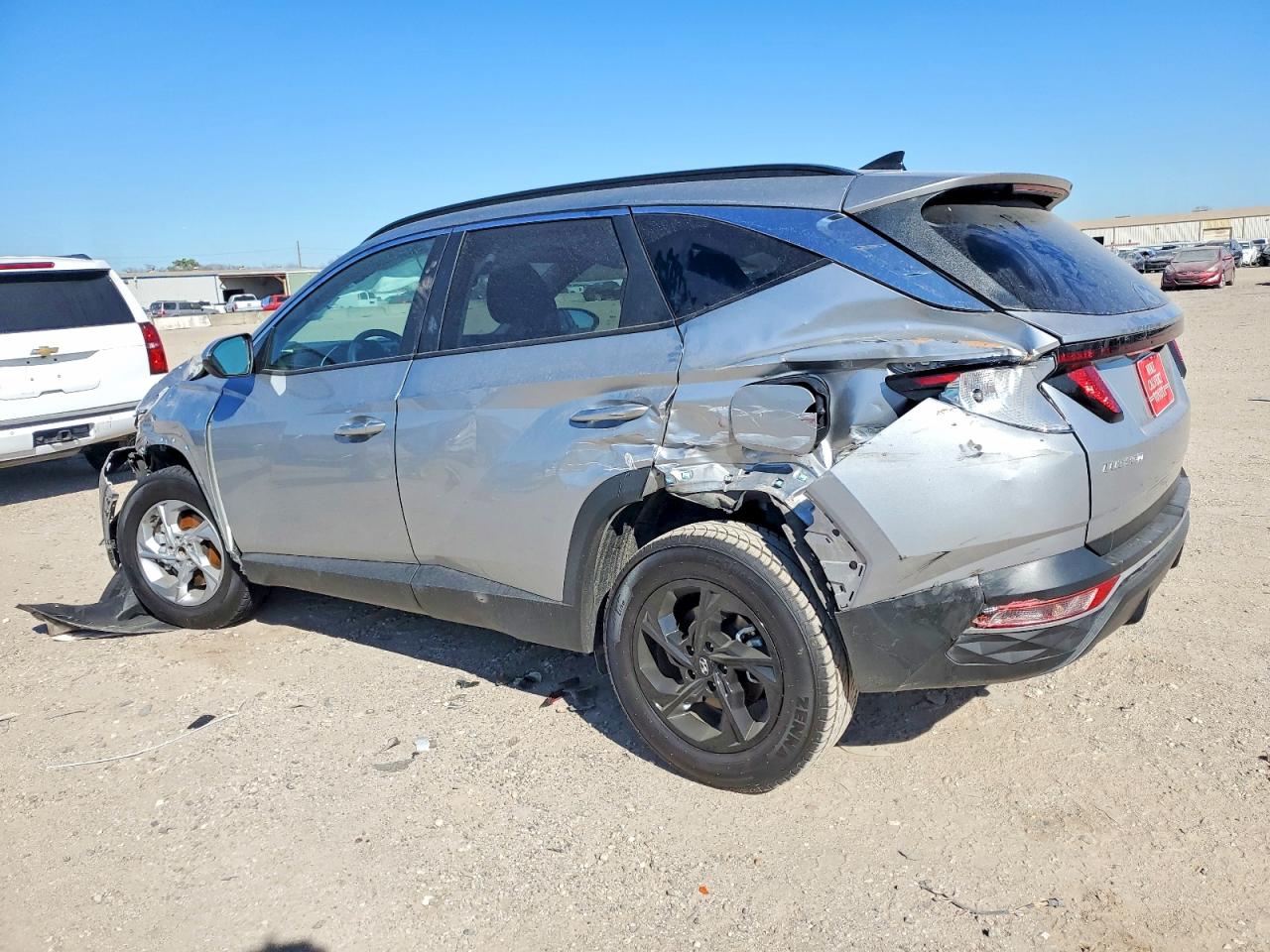 2024 HYUNDAI TUCSON SEL photo 2
