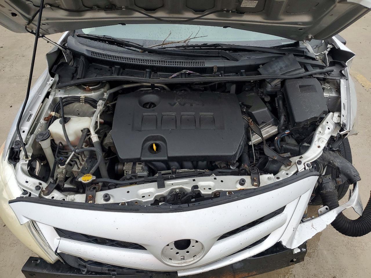2011 TOYOTA COROLLA BASE photo 11