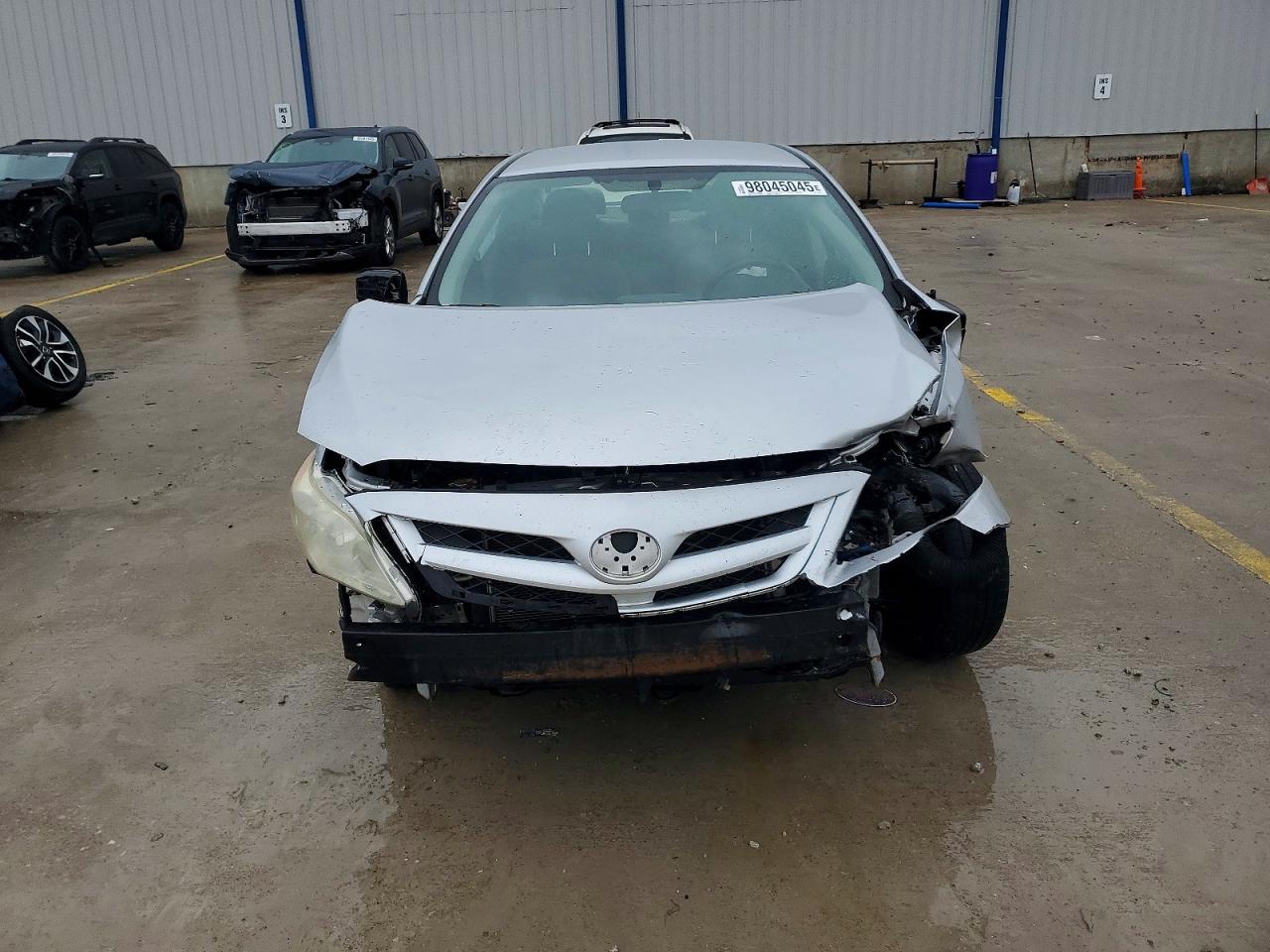 2011 TOYOTA COROLLA BASE photo 5