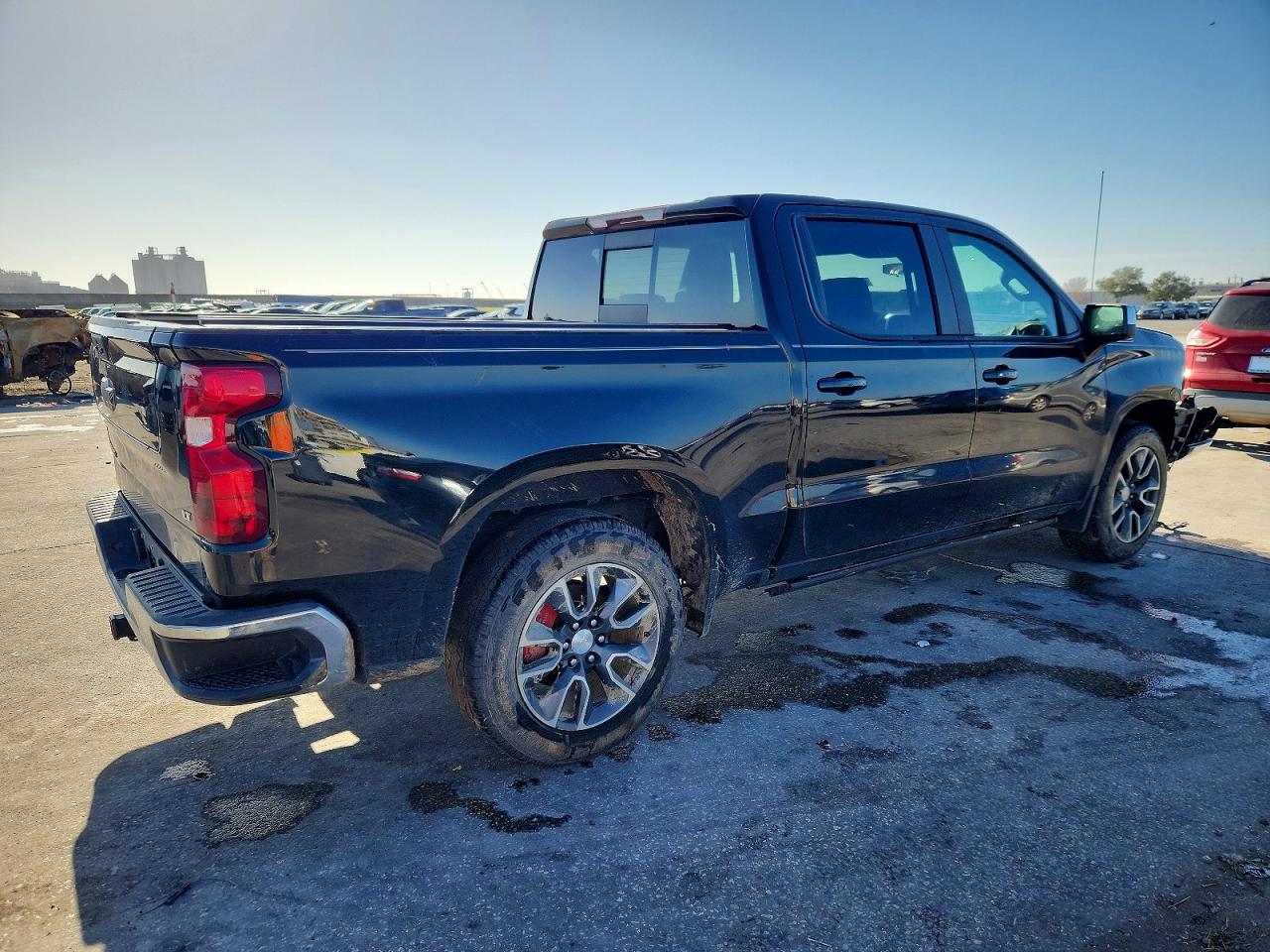 2021 CHEVROLET SILVERADO K1500 LT photo 3
