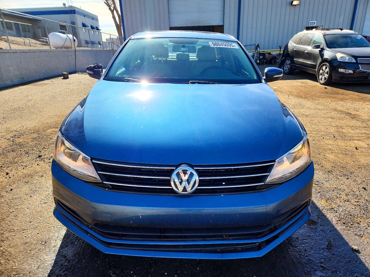 2016 VOLKSWAGEN JETTA SE photo 5