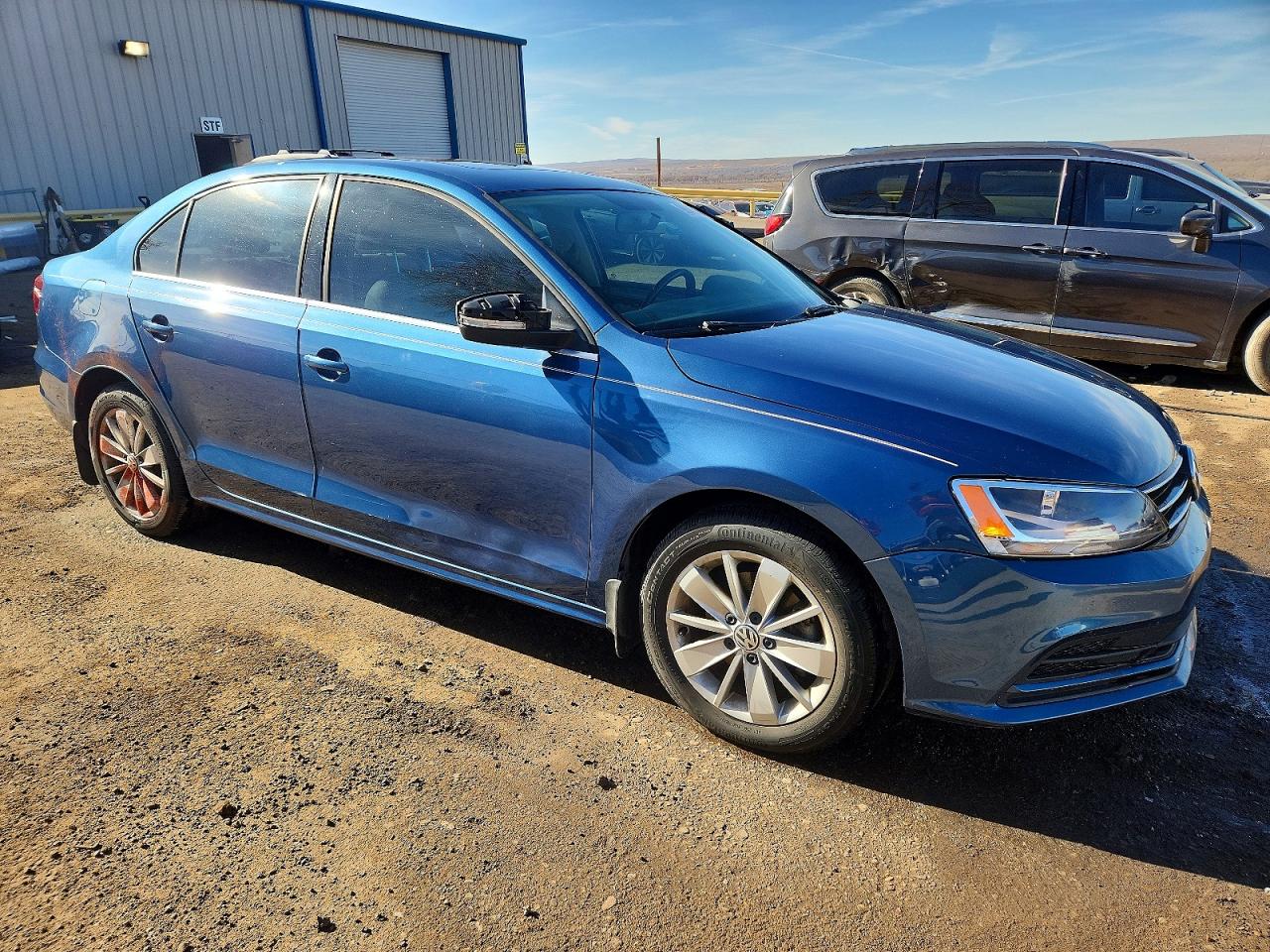 2016 VOLKSWAGEN JETTA SE photo 4