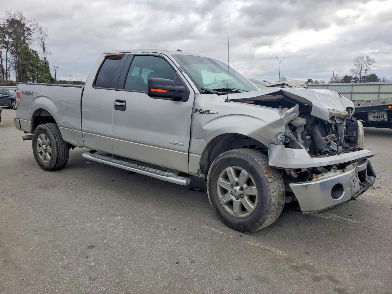 2013 FORD F150 SUPER CAB photo 4