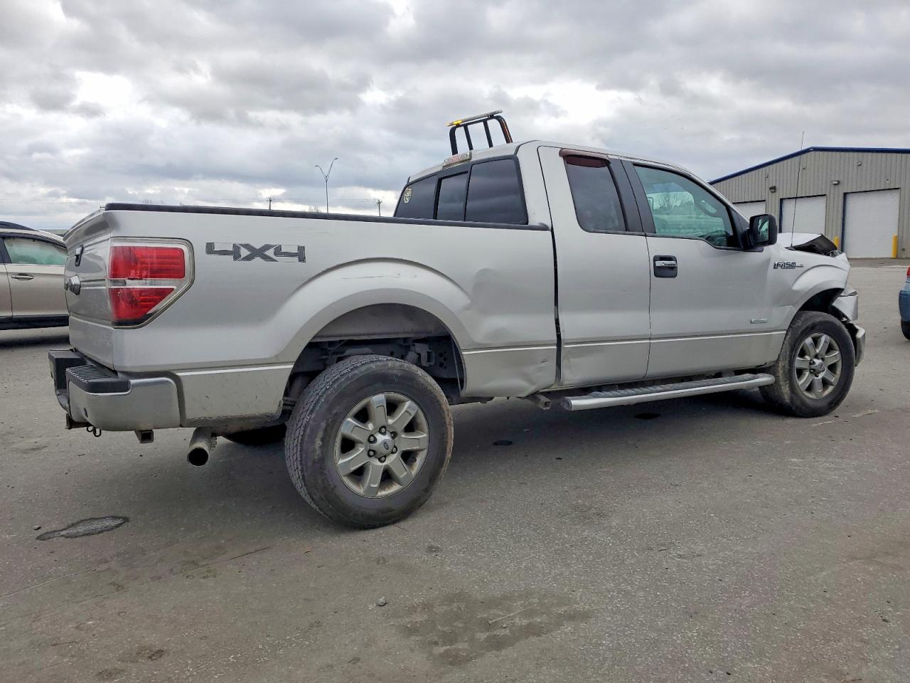 2013 FORD F150 SUPER CAB photo 3