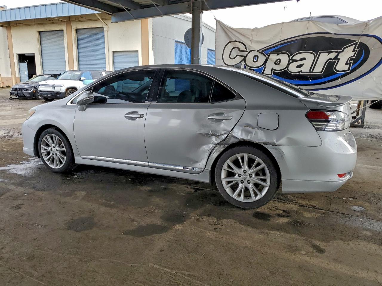2010 LEXUS HS 250H photo 2