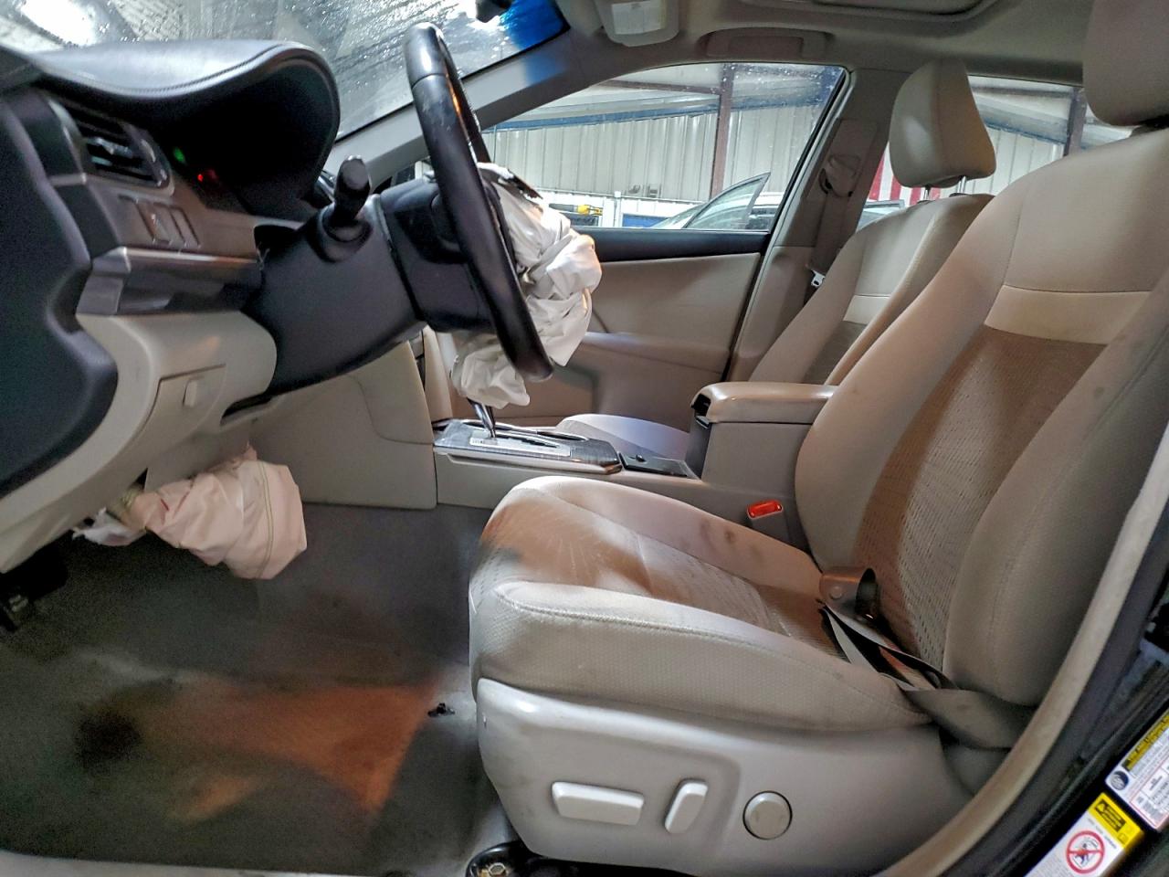 2012 TOYOTA CAMRY HYBRID photo 7