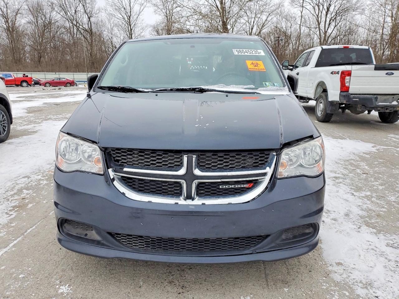2013 DODGE GRAND CARAVAN SE photo 5
