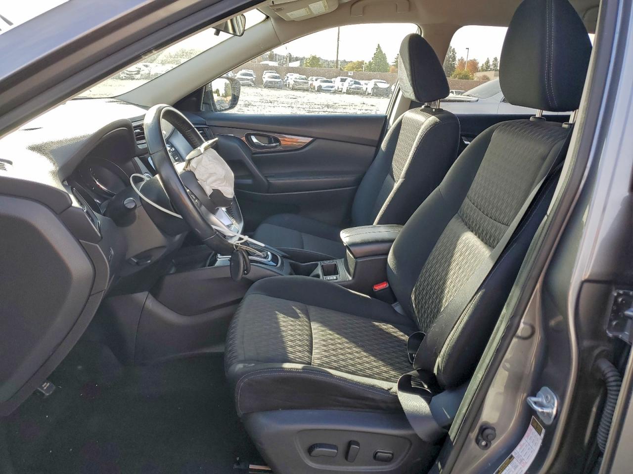 2017 NISSAN ROGUE S photo 7