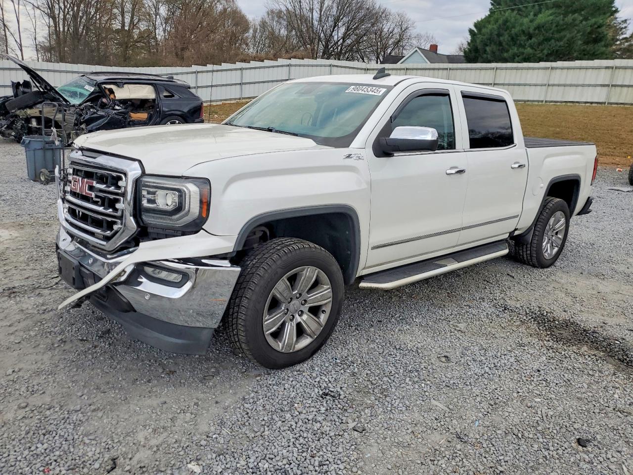 2017 GMC SIERRA