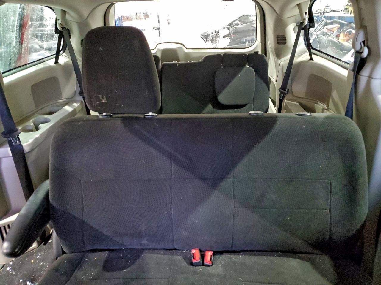 2013 DODGE GRAND CARAVAN SE photo 10