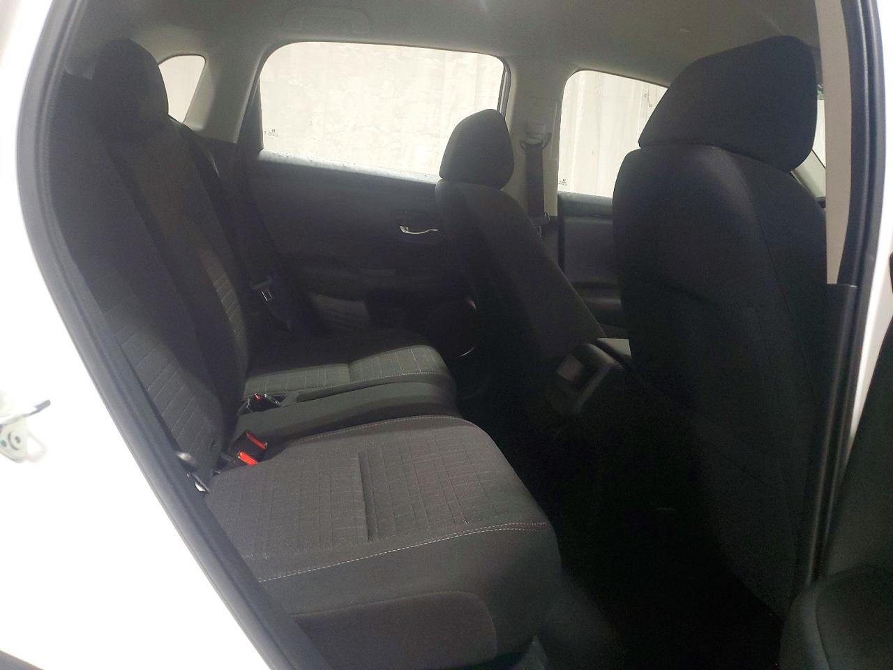 2024 HONDA HR-V LX photo 11