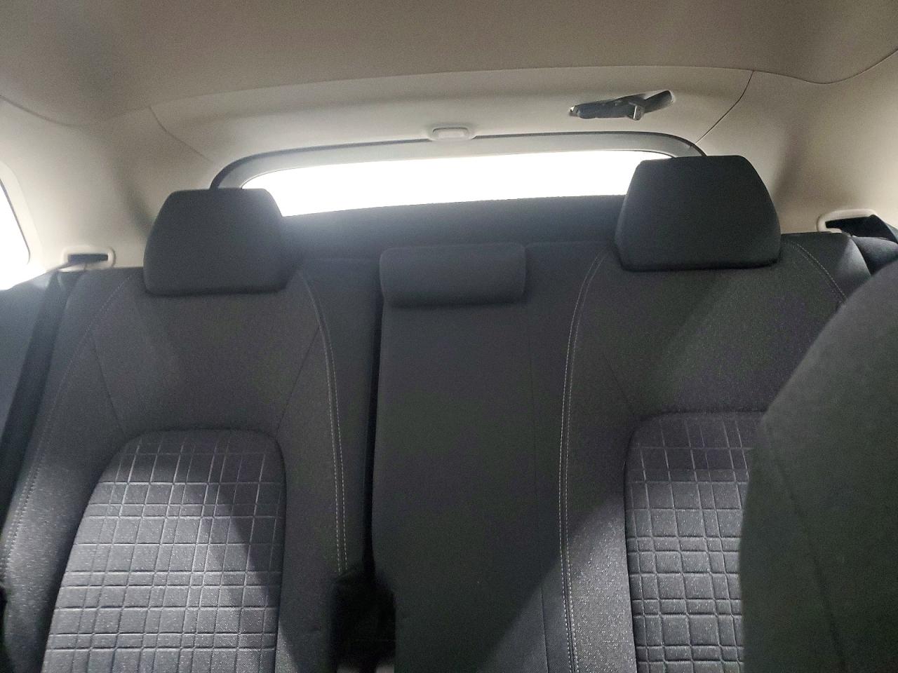 2024 HONDA HR-V LX photo 10