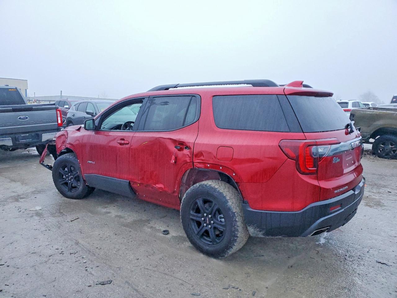 2023 GMC ACADIA AT4 photo 2