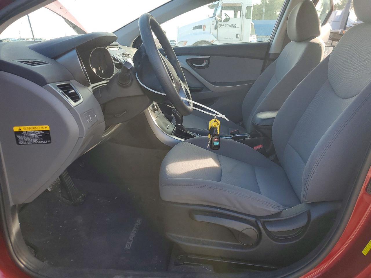 2015 HYUNDAI ELANTRA SE photo 7