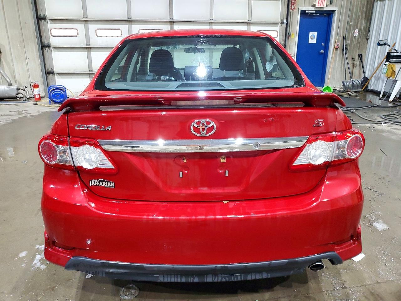 2011 TOYOTA COROLLA S photo 6