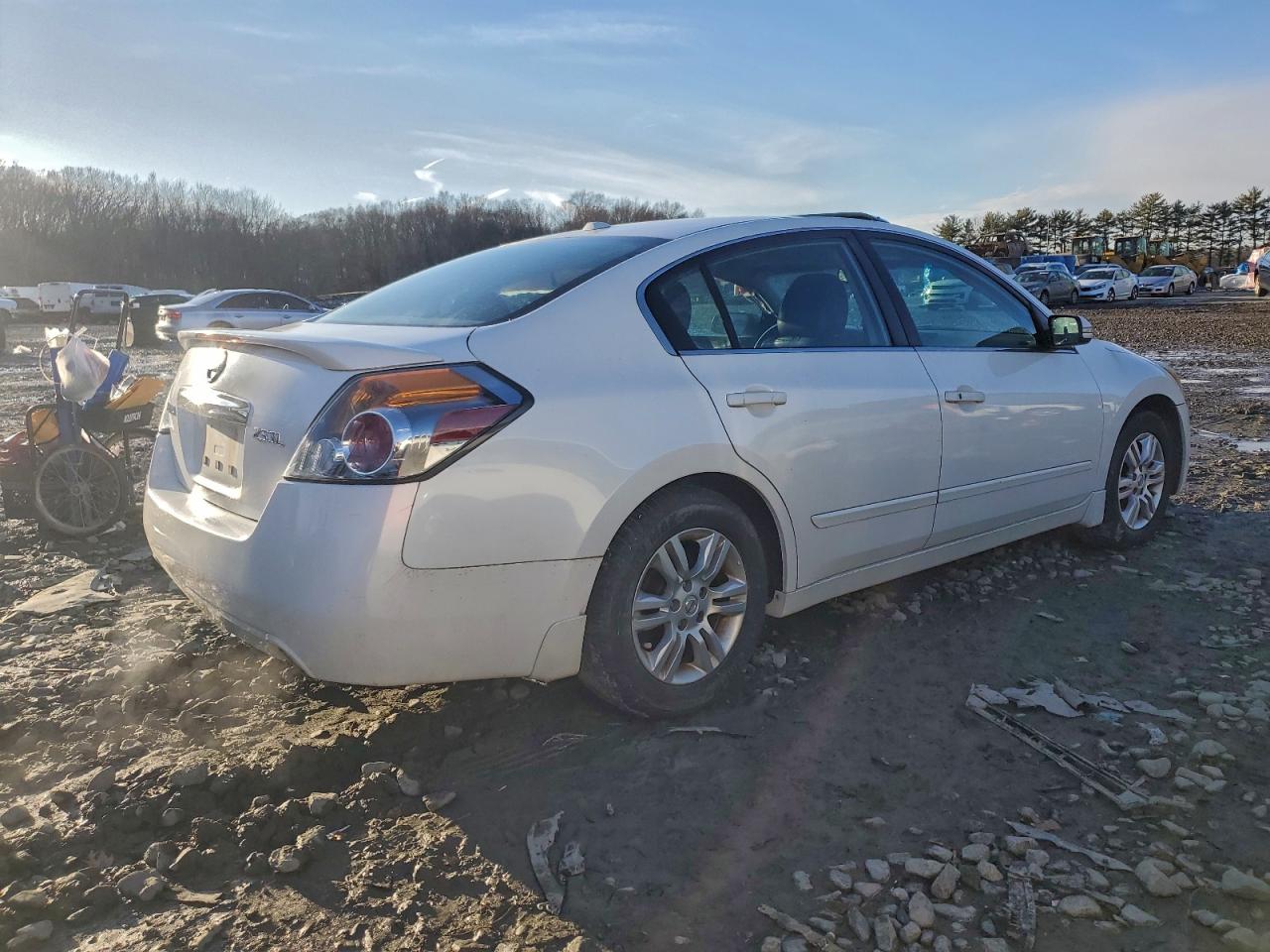 2012 NISSAN ALTIMA BASE photo 3