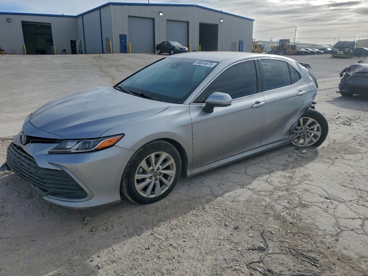 2022 TOYOTA CAMRY
