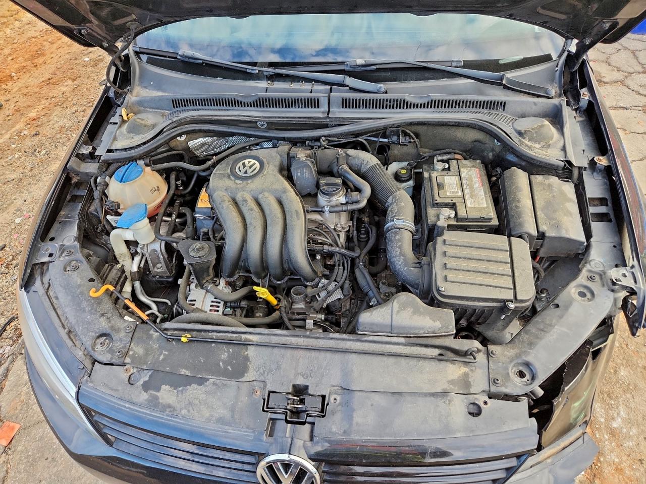 2014 VOLKSWAGEN JETTA BASE photo 11