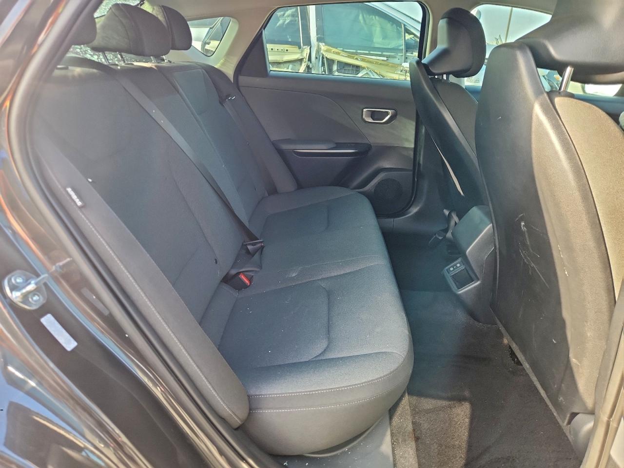 2025 KIA K4 photo 10