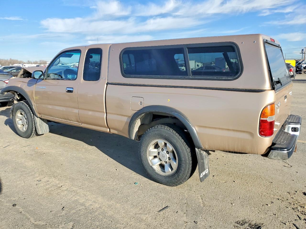 2000 TOYOTA TACOMA XTRACAB photo 2