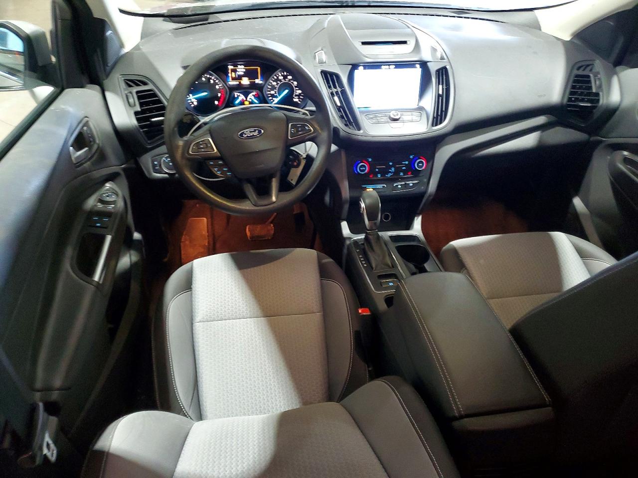 2018 FORD ESCAPE SE photo 8