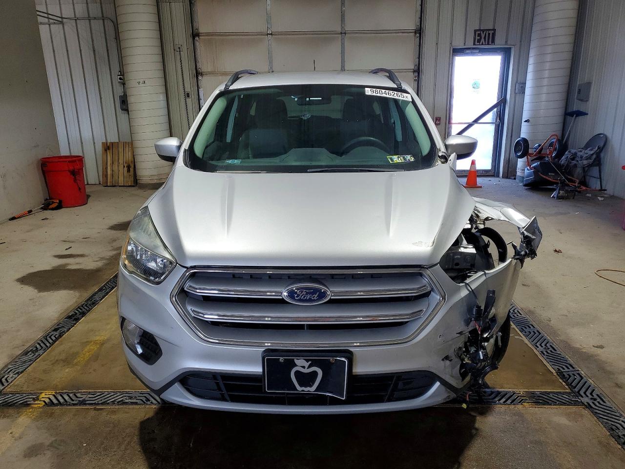 2018 FORD ESCAPE SE photo 5