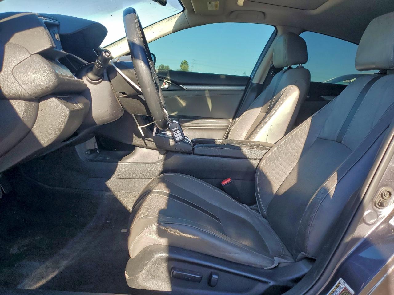 2016 HONDA CIVIC EXL photo 7
