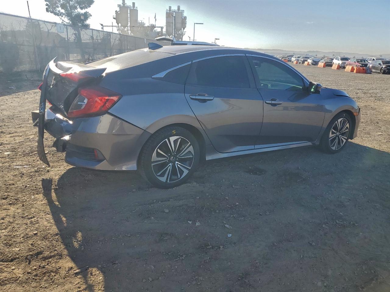 2016 HONDA CIVIC EXL photo 3