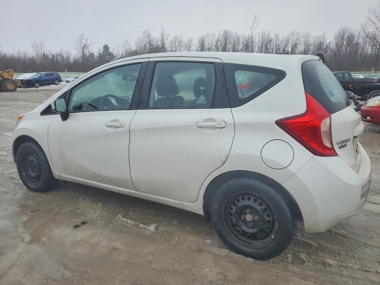 2016 NISSAN VERSA NOTE S photo 2