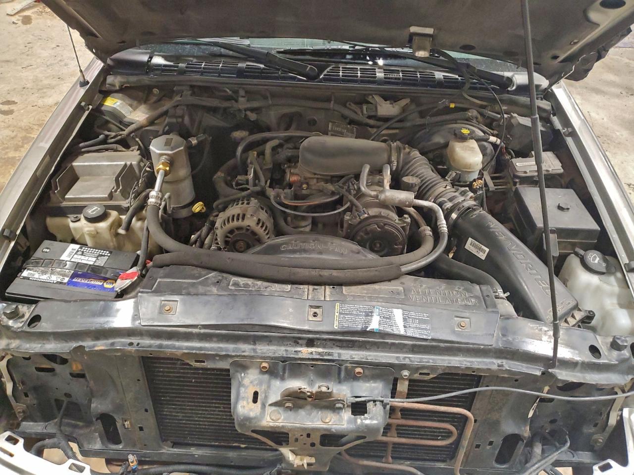2004 CHEVROLET BLAZER photo 12