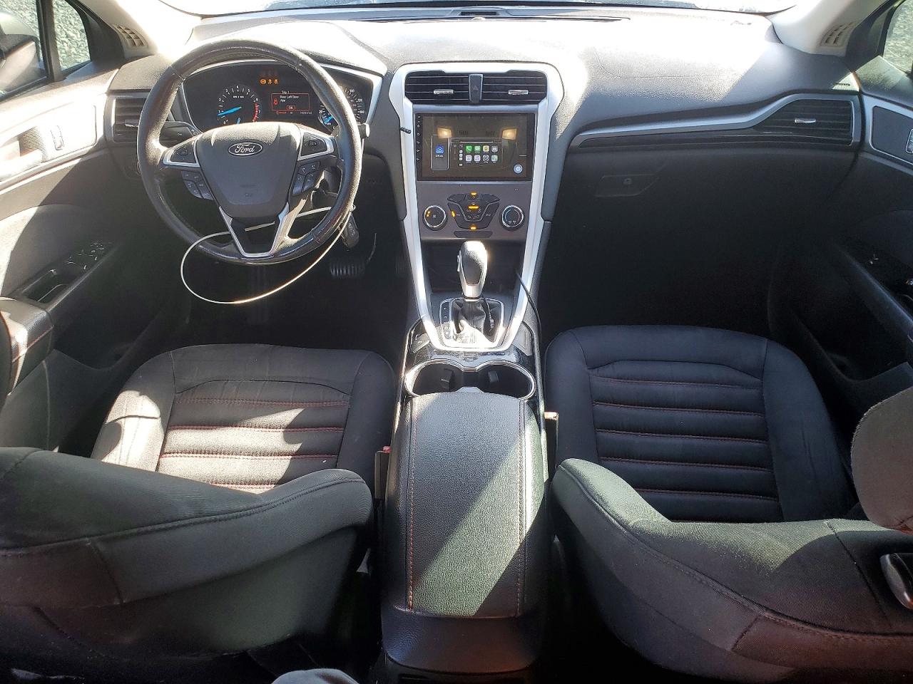 2014 FORD FUSION SE photo 8